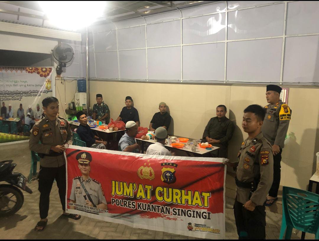 Polres Kuansing Gelar Jumat Curhat Sebagai Upaya Cooling System Pemilu Damai 2024